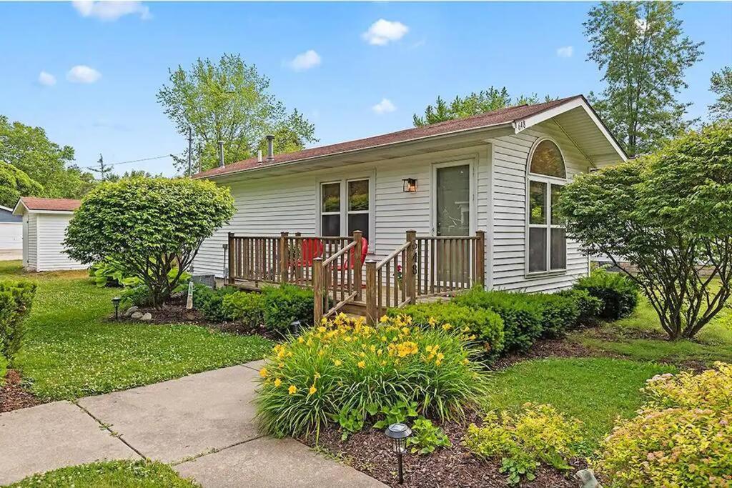 2Min Walk Downtown-Pet Friendly-Offstreet Parking Villa Saugatuck Exterior photo